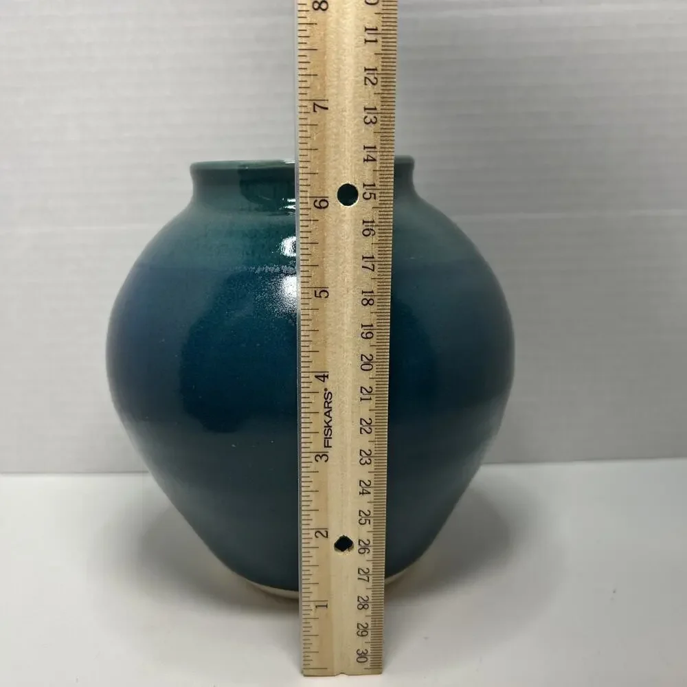 Vtg Studio Art Pottery Mottled Teal Blue Glazed 6